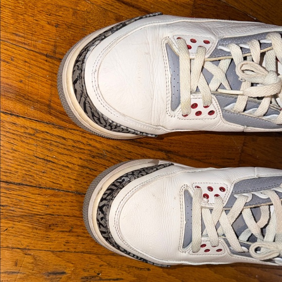 Jordan 3 Fire Red - Picture 6 of 9